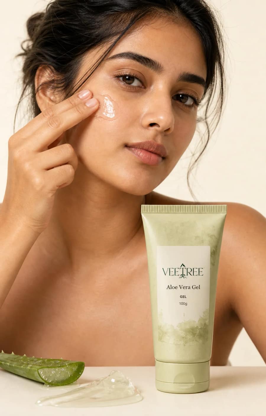 Aloe Vera Gel texture and application shown in a VEETREE studio photograph