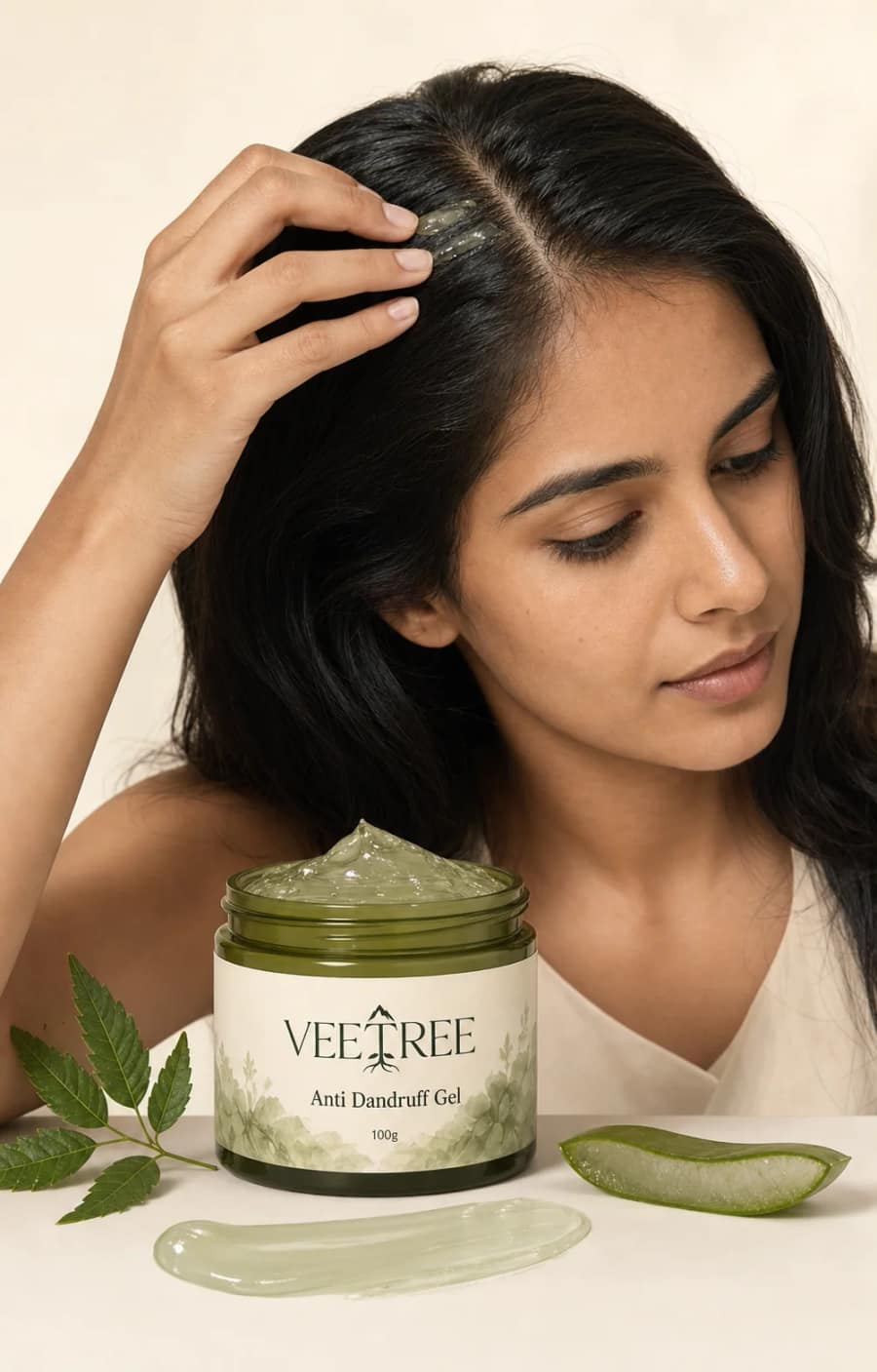 Anti Dandruff Gel texture and application shown in a VEETREE studio photograph